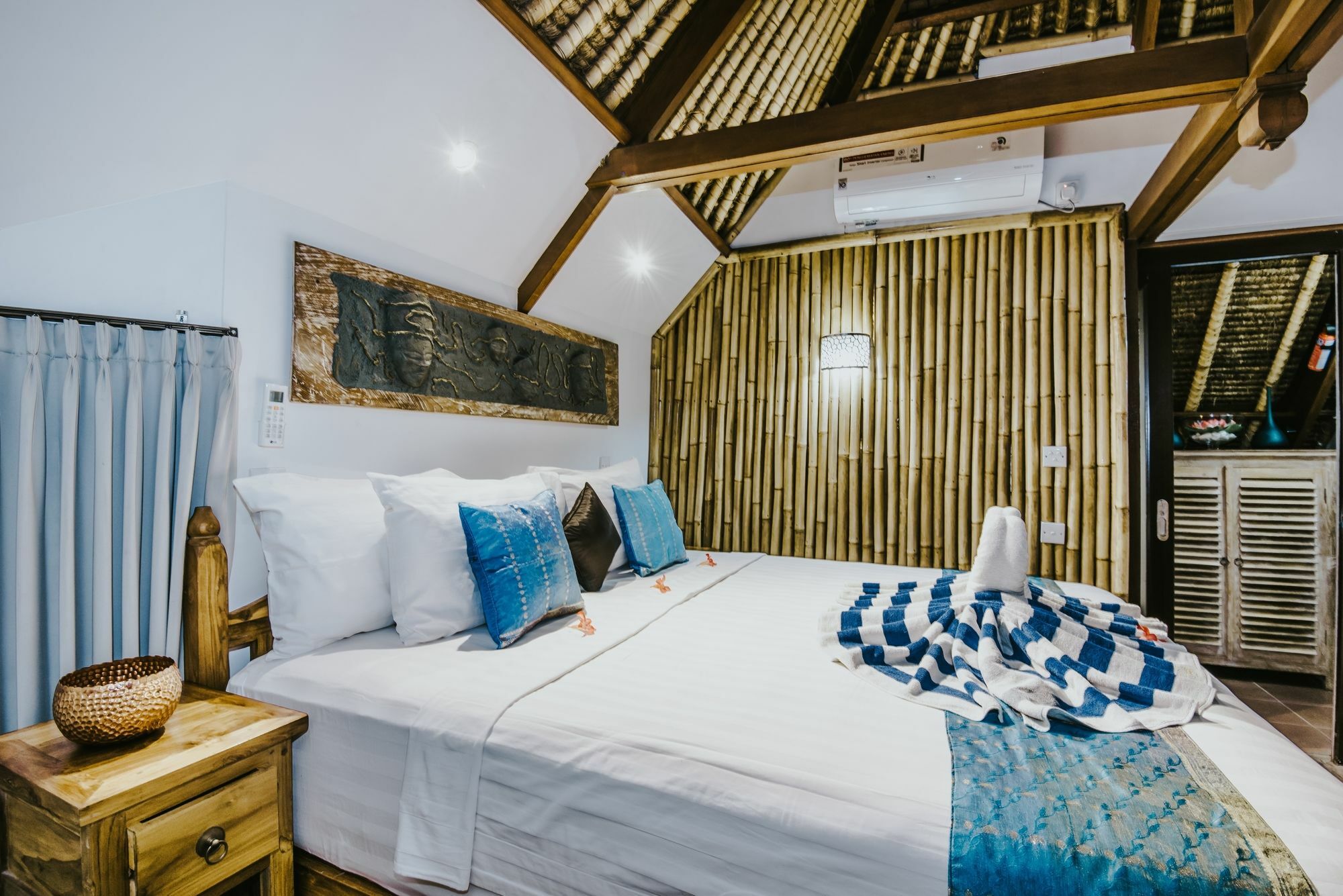 Lembongan Harmony Villas Exterior photo